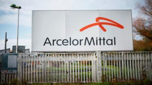 ArcelorMittal Receives $398 Million Bid for South African Units