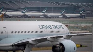 Qatar Airways Divests $896 Million Stake in Cathay Pacific