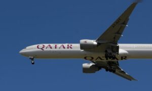 Qatar Airways to divest $896M stake in Cathay Pacific Airlines